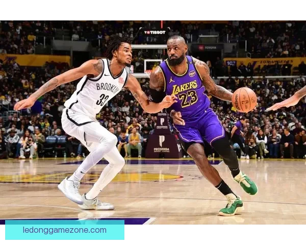 詹姆斯轰35分9记三分创近16年罕见纪录悍将爆发登顶队史第一人